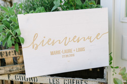 panneau en bois gravé pour les mariages, bienvenue