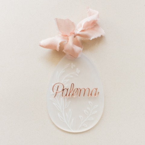 grand oeuf de pâques décoration personnalisé prénom gravure et ruban enfant